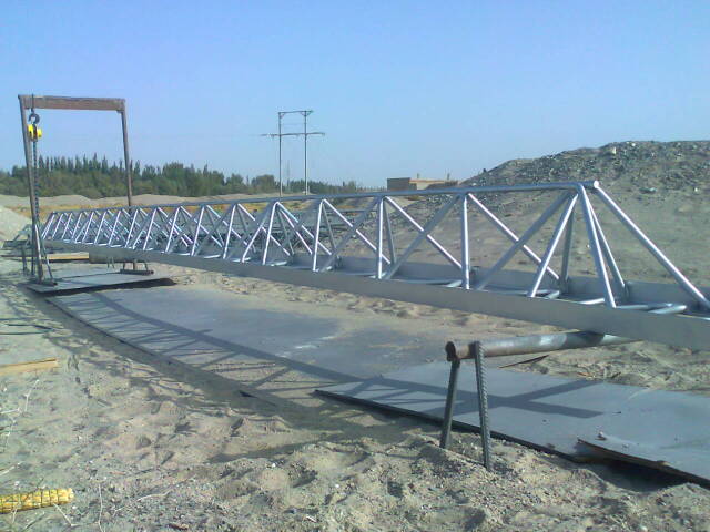 畜禽良种场专业承揽大中小型喷涂翻新施工业务！